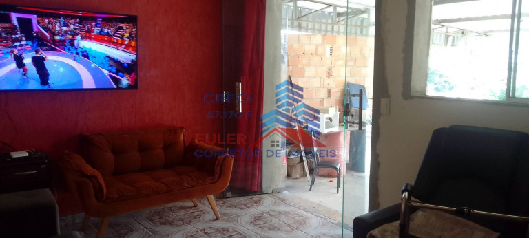 Imagem Casa com 3 Quartos à Venda, 360 m² em Dona Rosarinha - Santa Luzia