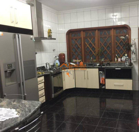 Imagem Casa com 3 Quartos à Venda, 380 m² em Vila Rosália - Guarulhos Imagem Casa com 3 Quartos à Venda, 380 m² em Vila Rosália - Guarulhos
