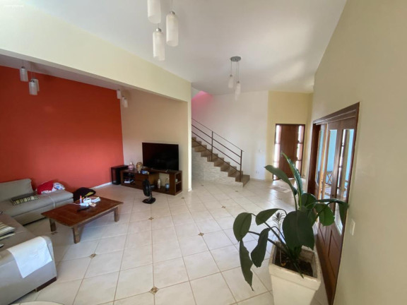 Imagem Sobrado com 4 Quartos à Venda, 305 m² em Portal Da Olaria - São Sebastião Imagem Sobrado com 4 Quartos à Venda, 305 m² em Portal Da Olaria - São Sebastião