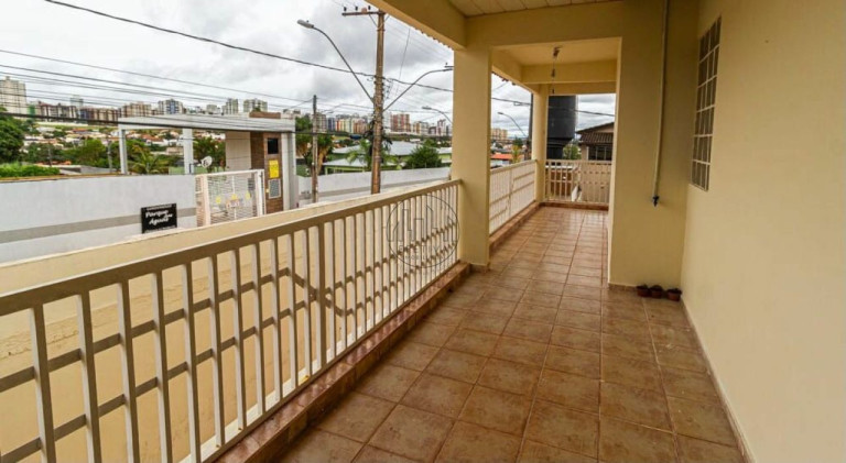 Imagem Casa com 5 Quartos à Venda, 475 m² em Setor Habitacional Arniqueira (águas Claras) - Brasília