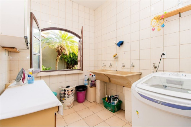 Imagem Casa com 5 Quartos à Venda, 402 m² em Vila Sônia - São Paulo Imagem Casa com 5 Quartos à Venda, 402 m² em Vila Sônia - São Paulo