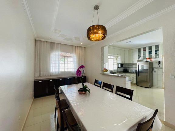 Imagem Casa com 3 Quartos à Venda, 595 m² em Setor Habitacional Vicente Pires - Brasília Imagem Casa com 3 Quartos à Venda, 595 m² em Setor Habitacional Vicente Pires - Brasília
