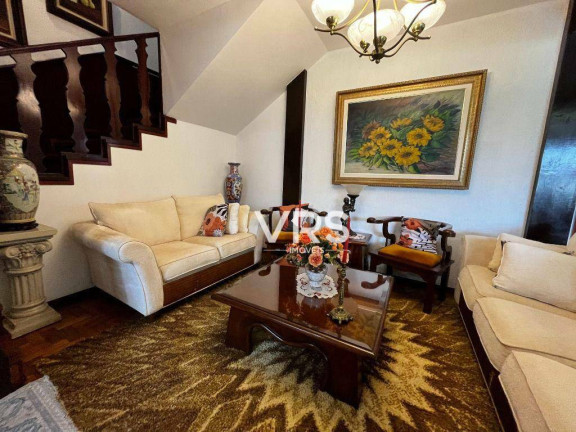 Imagem Casa com 5 Quartos à Venda, 380 m² em Jardim Cascata - Teresópolis Imagem Casa com 5 Quartos à Venda, 380 m² em Jardim Cascata - Teresópolis