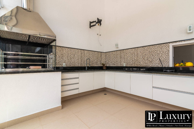 Imagem Casa de Condomínio com 4 Quartos à Venda, em Balneario Praia Do Perequê - Guarujá Imagem Casa de Condomínio com 4 Quartos à Venda, em Balneario Praia Do Perequê - Guarujá