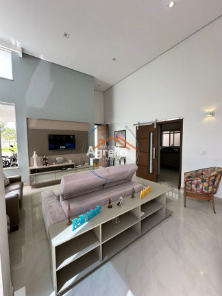 Imagem Imóvel com 3 Quartos à Venda, 190 m² em Condominio Residencial Califórnia - Estiva Gerbi Imagem Imóvel com 3 Quartos à Venda, 190 m² em Condominio Residencial Califórnia - Estiva Gerbi