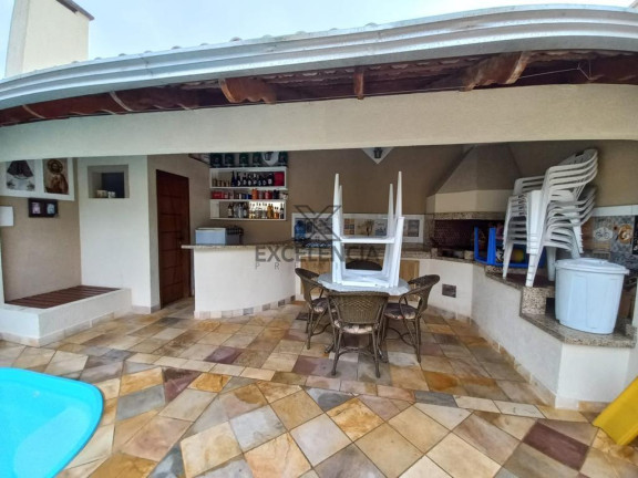 Imagem Casa com 3 Quartos à Venda,  em Centro - Guaratuba