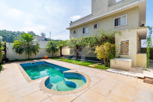 Imagem Casa de Condomínio com 3 Quartos à Venda, 245 m² em Alphaville - Santana De Parnaíba Imagem Casa de Condomínio com 3 Quartos à Venda, 245 m² em Alphaville - Santana De Parnaíba