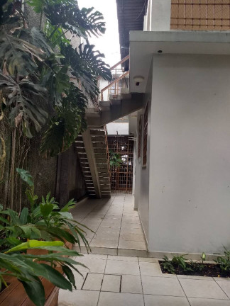 Imagem Casa com 5 Quartos à Venda, 297 m² em Aparecida - Manaus Imagem Casa com 5 Quartos à Venda, 297 m² em Aparecida - Manaus