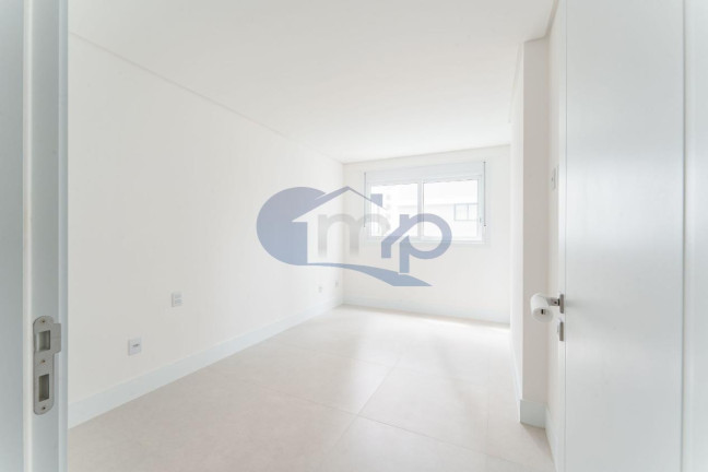 Imagem Apartamento com 3 Quartos à Venda, 126 m² em Centro - Torres