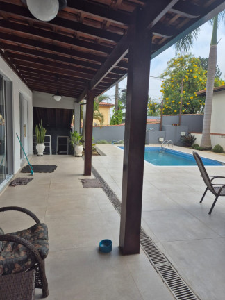 Imagem Casa com 3 Quartos à Venda, 430 m² em Gramado - Cotia