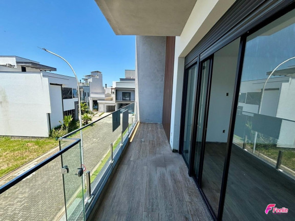 Imagem Casa de Condomínio com 3 Quartos à Venda, 193 m² em Beira Rio - Biguaçu Imagem Casa de Condomínio com 3 Quartos à Venda, 193 m² em Beira Rio - Biguaçu