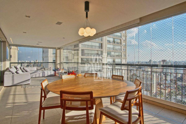 Apartamento com 3 Quartos à Venda, 222 m² em Vila Clementino - São Paulo