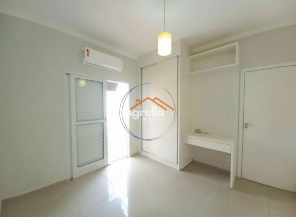 Imagem Imóvel com 3 Quartos à Venda, 166 m² em Conomínio Jardim Hélio Cruz - Mogi Mirim Imagem Imóvel com 3 Quartos à Venda, 166 m² em Conomínio Jardim Hélio Cruz - Mogi Mirim