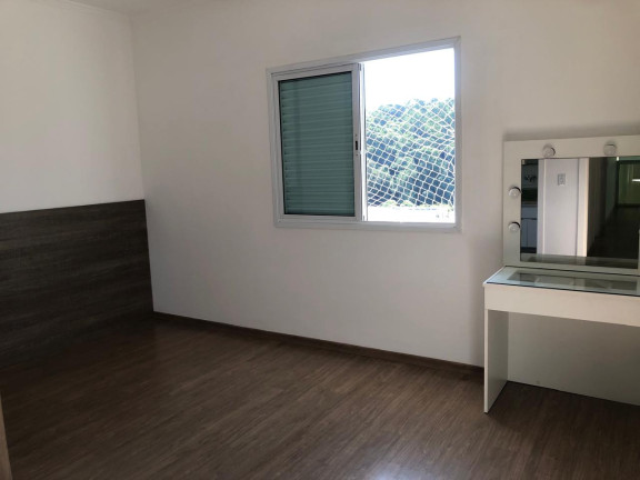 Imagem Casa com 4 Quartos para Alugar, 500 m² em Jardim Caiapiá - Cotia
