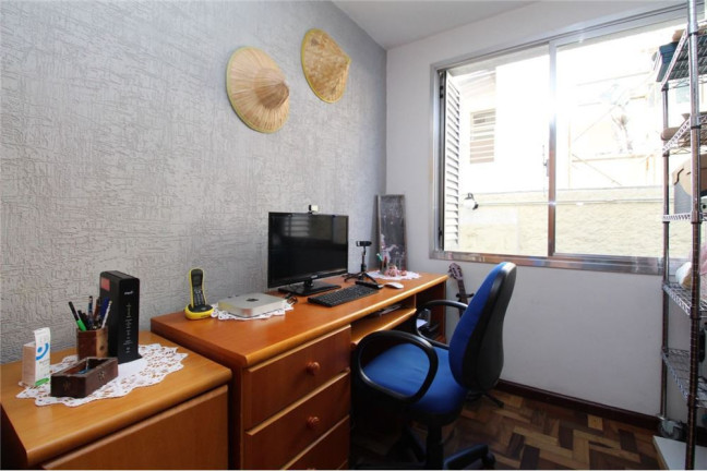 Imagem Apartamento com 2 Quartos à Venda, 67 m² em Menino Deus - Porto Alegre