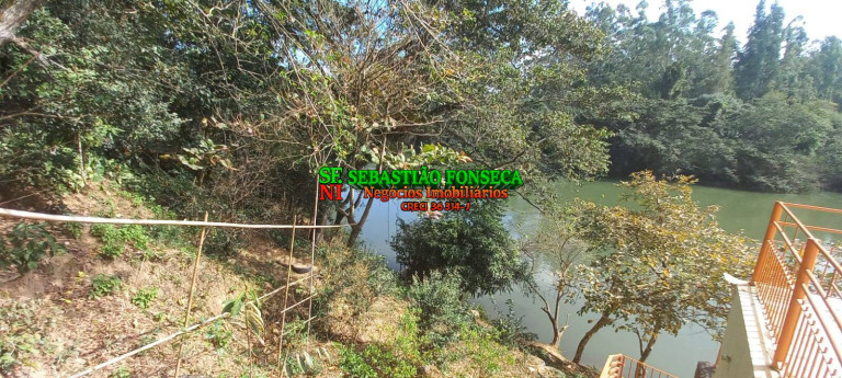 Imagem Chácara com 3 Quartos à Venda, 3.000 m² em Santa Branca Imagem Chácara com 3 Quartos à Venda, 3.000 m² em Santa Branca