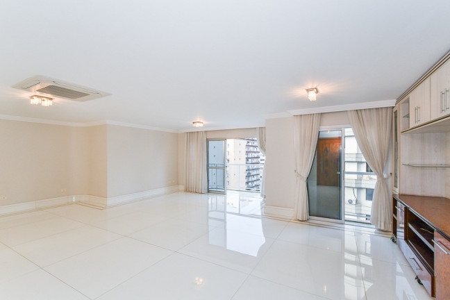 Imagem Apartamento com 3 Quartos à Venda, 214 m² em Itaim Bibi - São Paulo