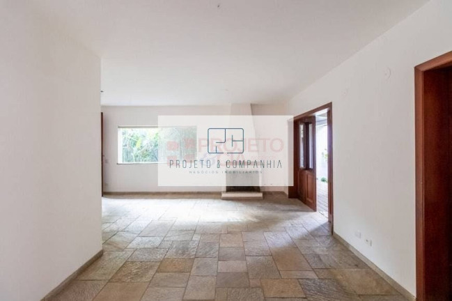 Casa com 3 Quartos à Venda, 200 m² em Granja Julieta - São Paulo