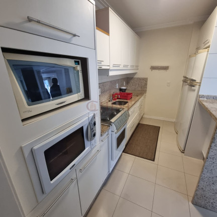 Imagem Apartamento com 3 Quartos à Venda, 136 m² em Centro - Balneário Camboriú Imagem Apartamento com 3 Quartos à Venda, 136 m² em Centro - Balneário Camboriú