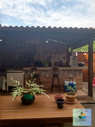 Imagem Casa com 4 Quartos à Venda, 420 m² em Nova Cidade - Rio Das Ostras