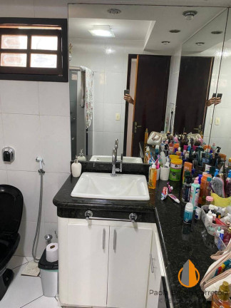 Imagem Casa com 3 Quartos à Venda, 193 m² em Vila Três - São Gonçalo Imagem Casa com 3 Quartos à Venda, 193 m² em Vila Três - São Gonçalo