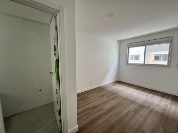 Imagem Apartamento com 2 Quartos à Venda, 61 m² em Ingleses Do Rio Vermelho - Florianópolis Imagem Apartamento com 2 Quartos à Venda, 61 m² em Ingleses Do Rio Vermelho - Florianópolis