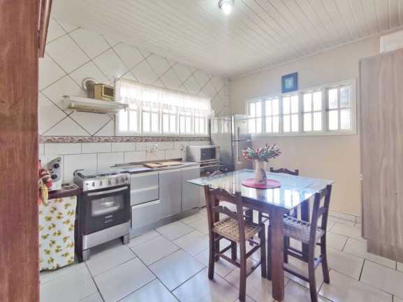 Imagem Casa com 2 Quartos à Venda, 121 m² em Partenon - Porto Alegre