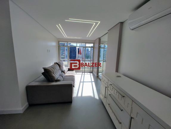 Apartamento com 2 Quartos à Venda, 105 m² em Centro - Florianópolis