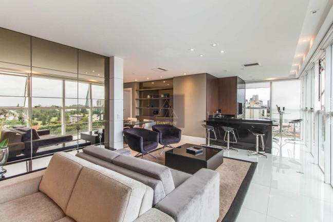Apartamento com 3 Quartos à Venda, 176 m² em Cabral - Curitiba