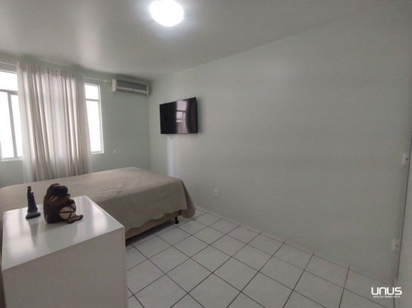 Imagem Apartamento com 3 Quartos à Venda, 100 m² em Balneário - Florianópolis