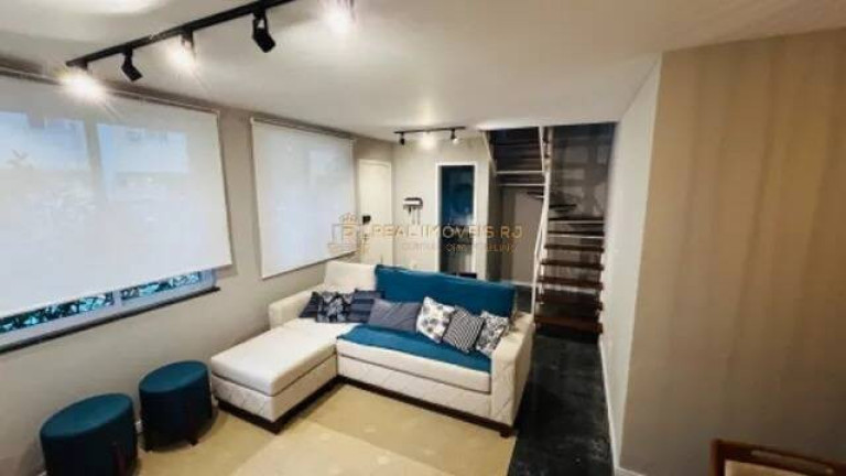 Imagem Casa com 4 Quartos à Venda, 110 m² em Taquara - Rio De Janeiro Imagem Casa com 4 Quartos à Venda, 110 m² em Taquara - Rio De Janeiro
