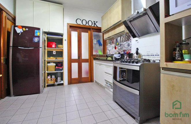 Imagem Apartamento com 4 Quartos à Venda, 208 m² em Chácara Das Pedras - Porto Alegre