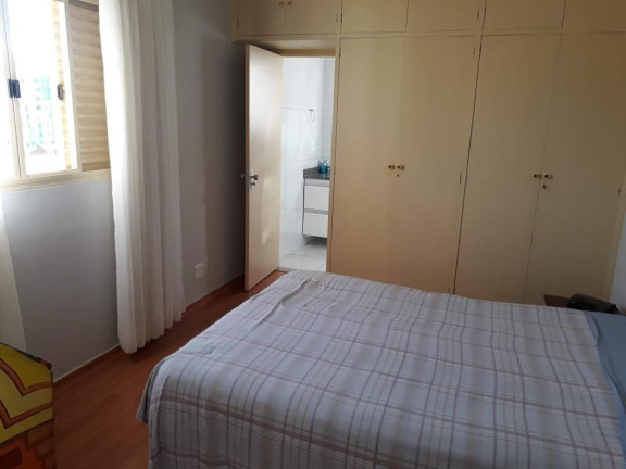 Imagem Casa com 2 Quartos à Venda, 235 m² em Jardim Quisisana - Poços De Caldas Imagem Casa com 2 Quartos à Venda, 235 m² em Jardim Quisisana - Poços De Caldas
