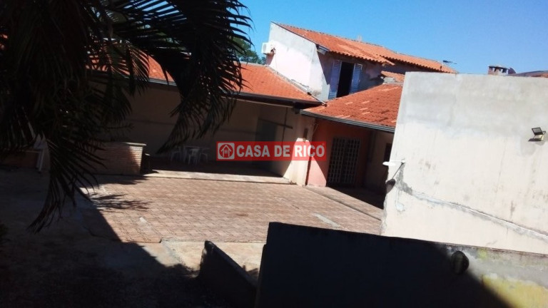 Imagem Sobrado com 3 Quartos à Venda, 187 m² em Vale Verde - Londrina