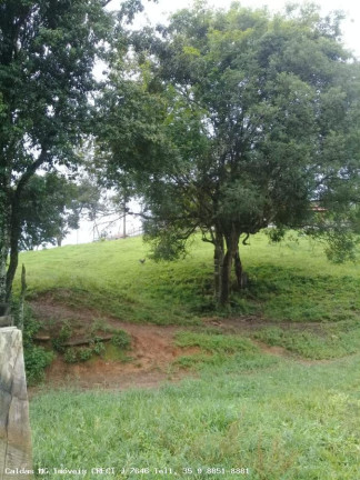 Chácara à Venda, 44.800 m² em Santo Antônio De Caldas - Caldas