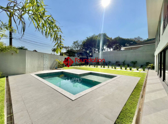 Imagem Casa de Condomínio com 4 Quartos à Venda, 1 m² em Jardim Passargada I - Cotia