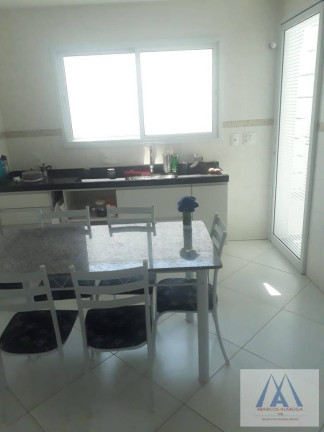 Imagem Sobrado com 3 Quartos à Venda, 435 m² em Vila Oliveira - Mogi Das Cruzes