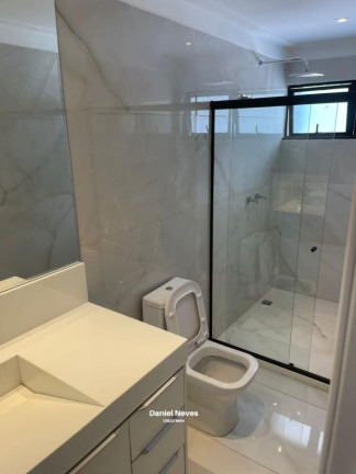 Imagem Casa de Condomínio com 4 Quartos à Venda, 624 m² em Busca Vida (abrantes) - Camaçari