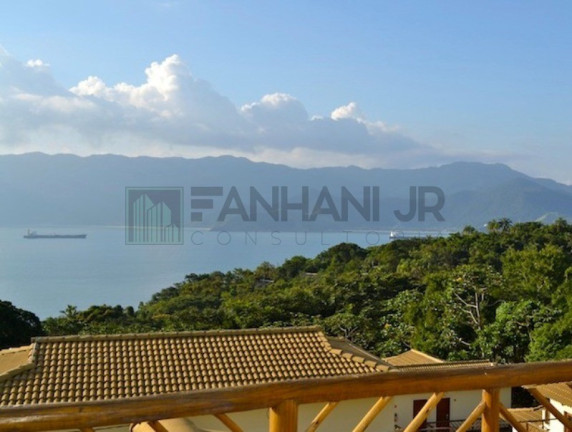Imóvel com 2 Quartos à Venda, 62 m² em Curral - Ilhabela