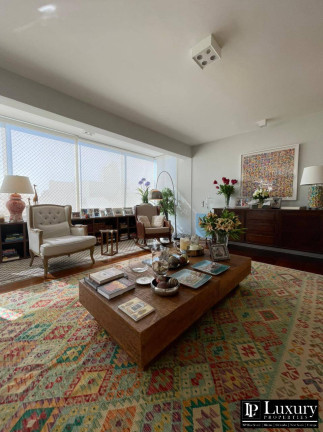 Foto do imóvel Apartamento com 3 Quartos à Venda, 359 m² em Real Parque - São Paulo