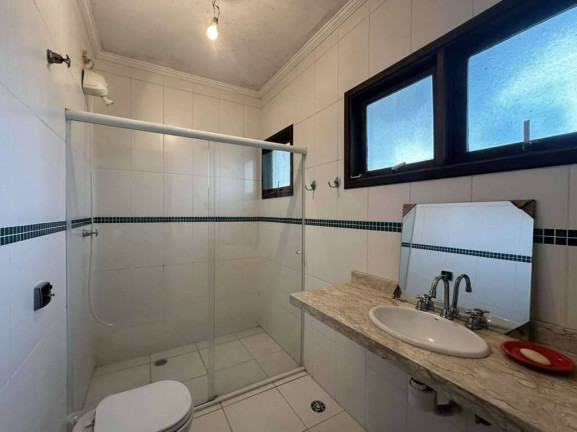 Imagem Casa com 4 Quartos à Venda, 303 m² em Vila Diva - Carapicuíba