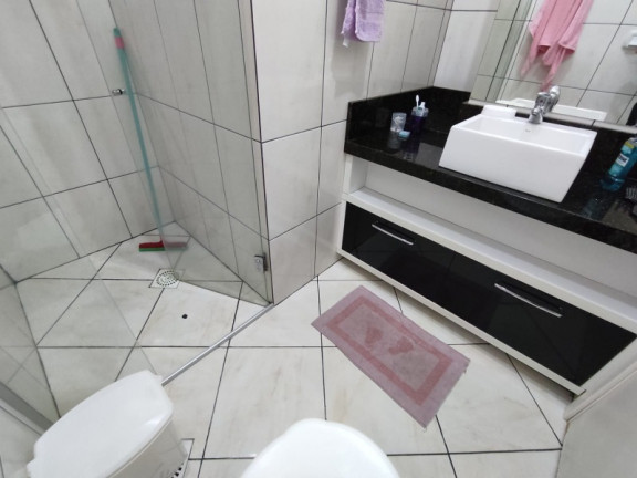 Imagem Sobrado com 2 Quartos à Venda, 122 m² em Diamantino - Caxias Do Sul Imagem Sobrado com 2 Quartos à Venda, 122 m² em Diamantino - Caxias Do Sul