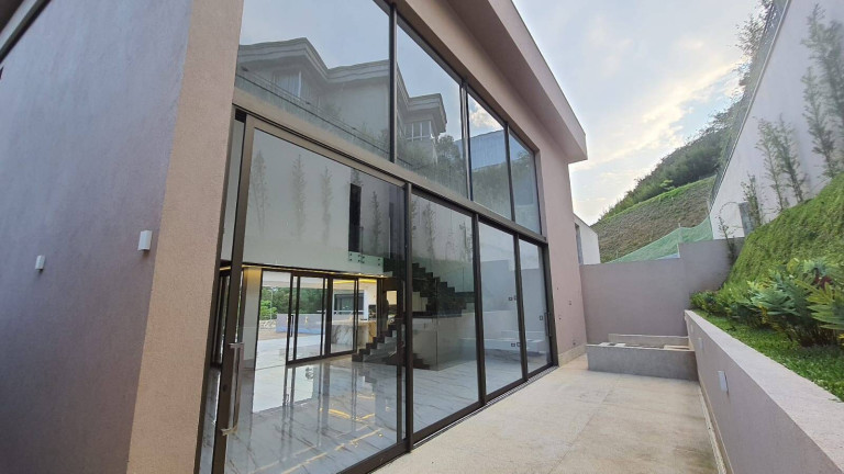 Imagem Casa com 3 Quartos à Venda, 400 m² em Tamboré - Santana De Parnaíba