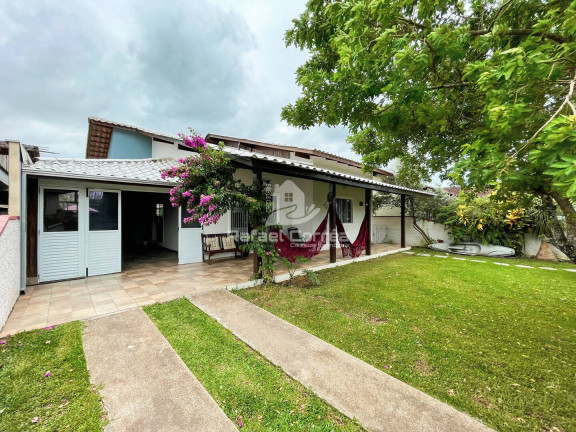 Imagem Casa com 3 Quartos à Venda, 403 m² em Salinas - Balneário Barra Do Sul