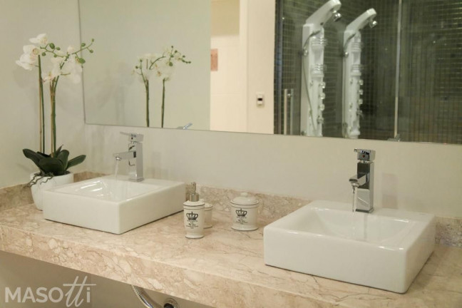 Imagem Apartamento com 4 Quartos à Venda, 32.774 m² em Centro - Gramado Imagem Apartamento com 4 Quartos à Venda, 32.774 m² em Centro - Gramado
