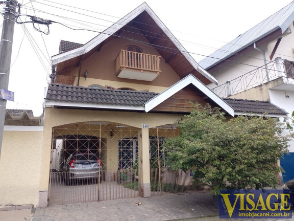 Casa com 5 Quartos à Venda,  em Jd. Luiza - Jacareí