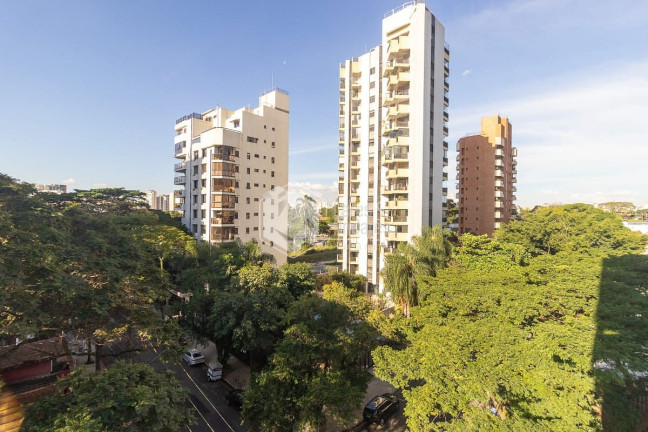 Imagem Apartamento com 3 Quartos à Venda, 195 m² em Moema - São Paulo Imagem Apartamento com 3 Quartos à Venda, 195 m² em Moema - São Paulo