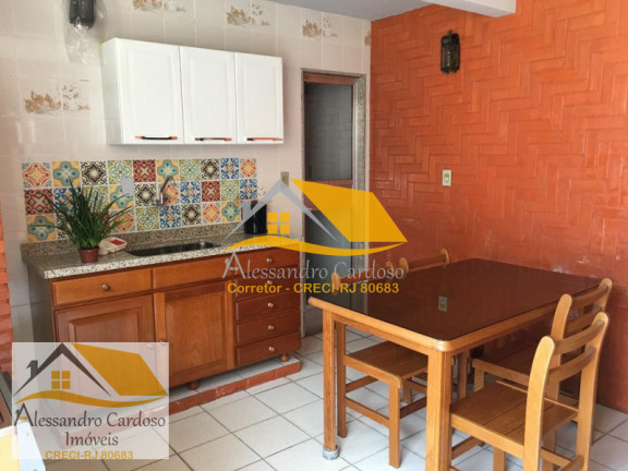 Imagem Casa com 3 Quartos à Venda, 140 m²