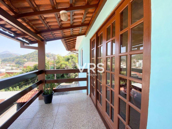 Imagem Casa com 3 Quartos à Venda, 176 m² em Tijuca - Teresópolis