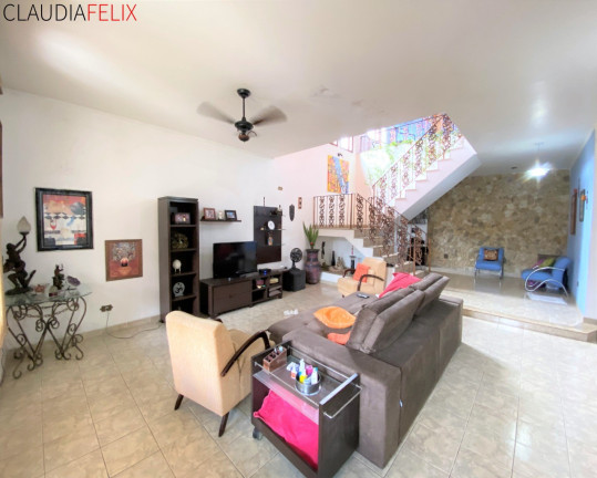 Imagem Imóvel com 3 Quartos à Venda, 358 m² em Canto Do Forte - Praia Grande Imagem Imóvel com 3 Quartos à Venda, 358 m² em Canto Do Forte - Praia Grande
